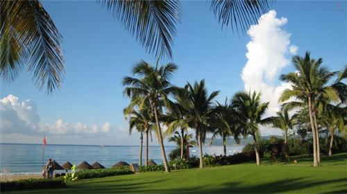 实体潮牌店要注意什么，创业潮牌实体店怎么样赚钱吗